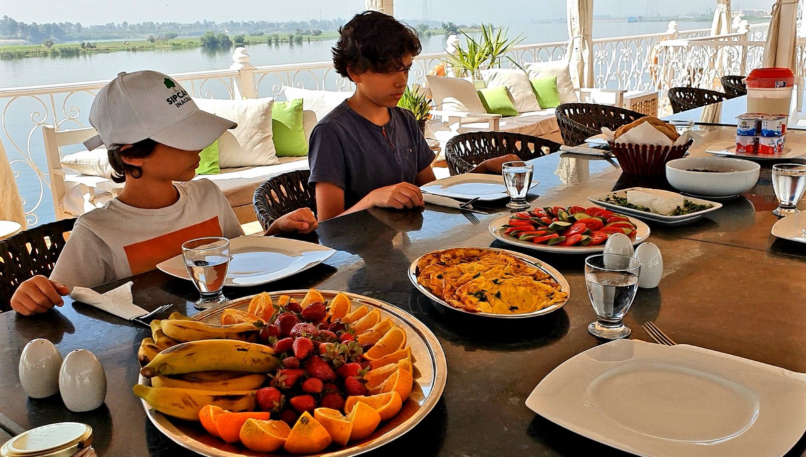 Dahabiya Nile Cruise from Luxor to Aswan