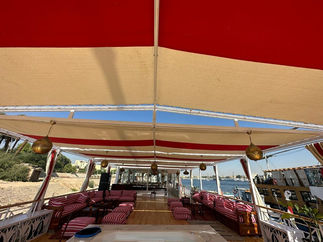 Dahabiya Nile Cruise from Aswan to Luxor