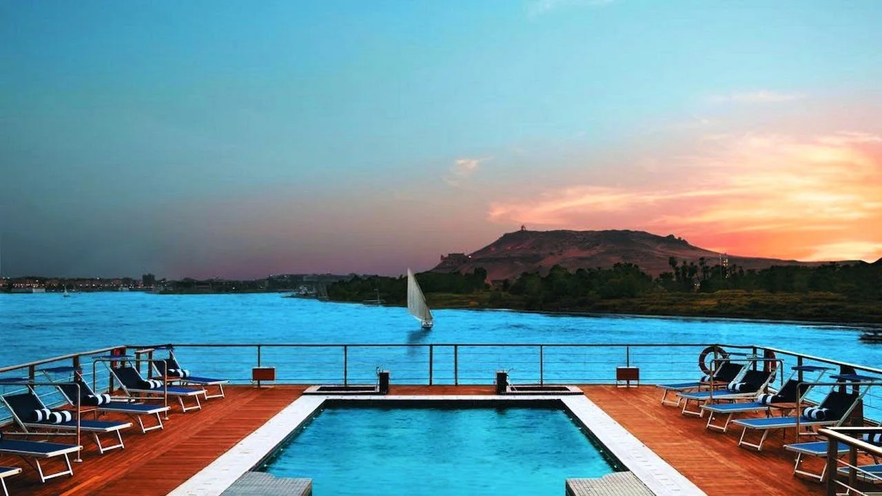 Nile Cruise from Aswan to Luxor