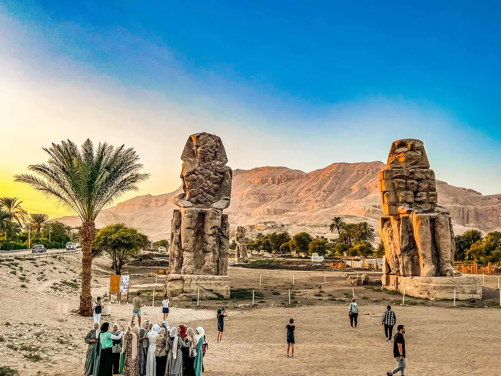 West Bank Highlights Tour in Luxor