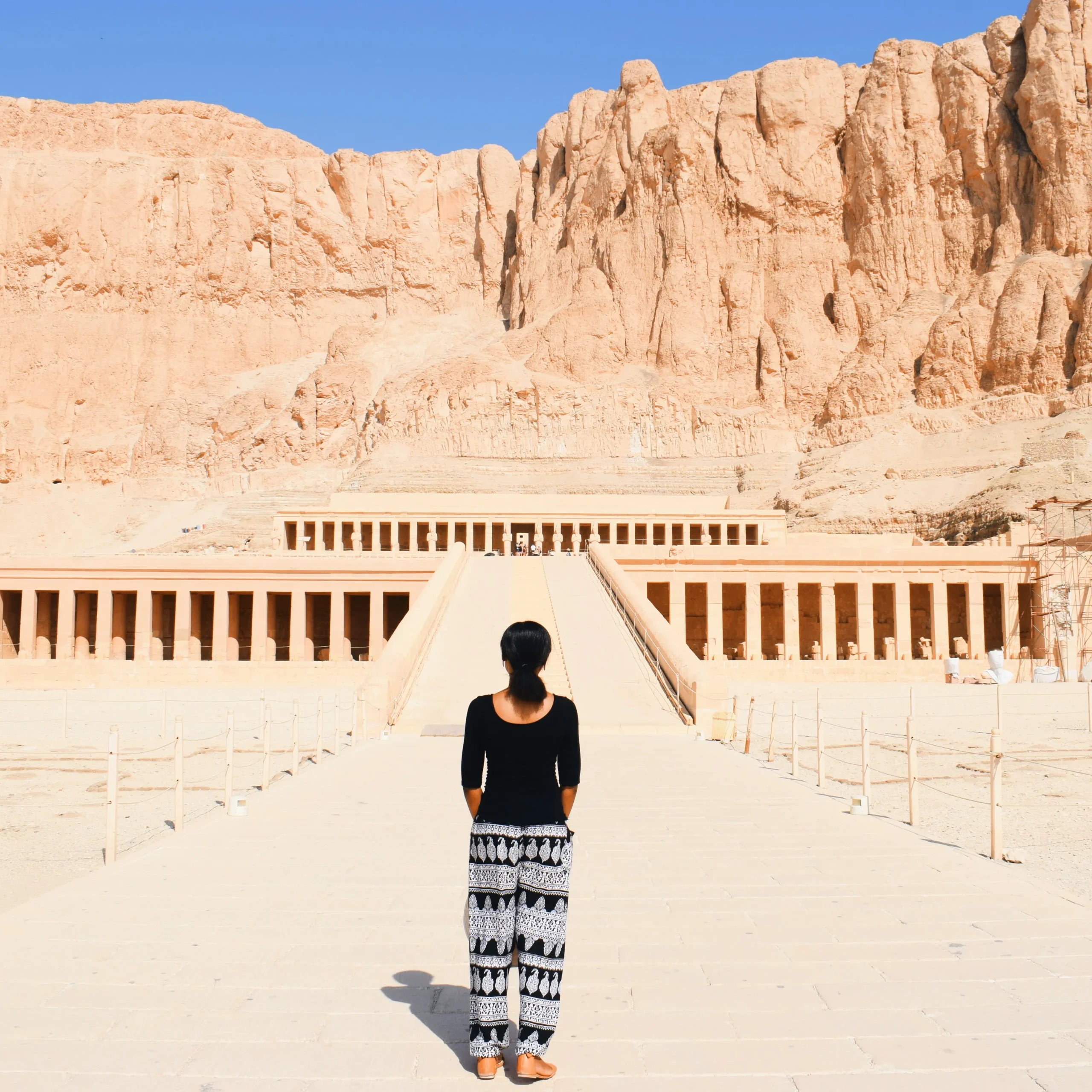 West Bank Highlights Tour in Luxor